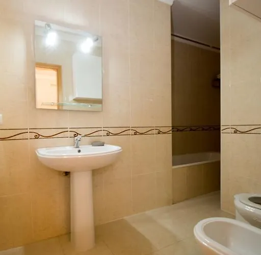 Marnoto's City * Авейру